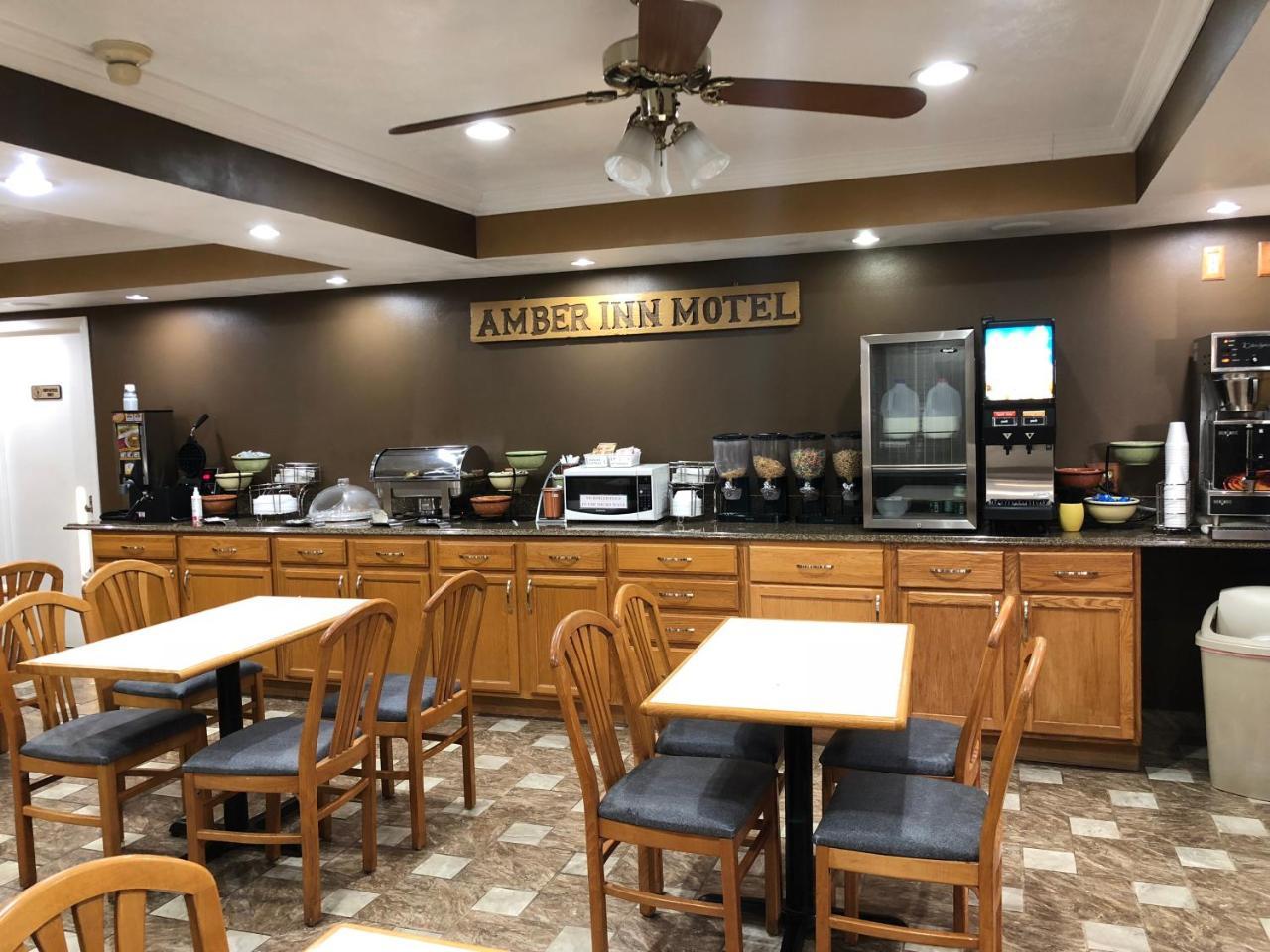 Amber Inn Le Mars Zewnętrze zdjęcie
